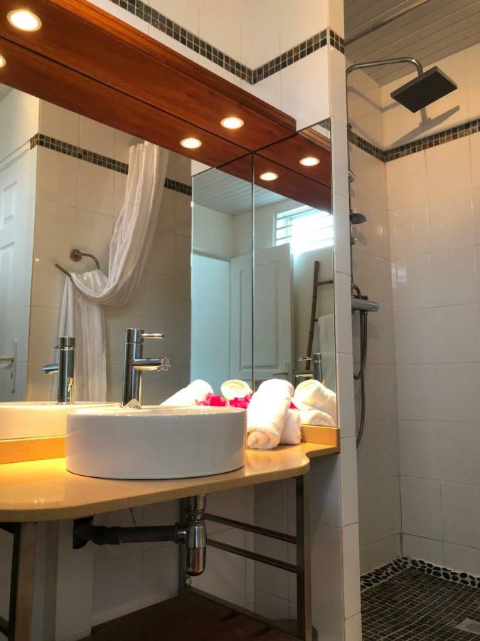 DHM - Domaine Habitation Merveilleuse Trinité  Extérieur photo